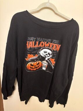 Halloween crew sweatshirt. Gently win, sz 3x